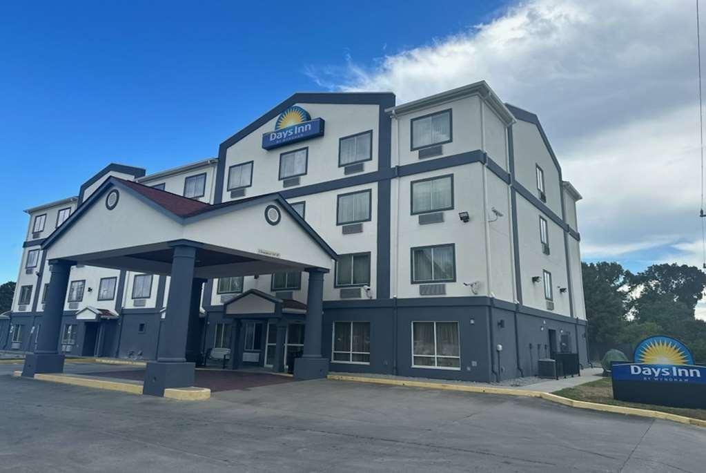 Days Inn By Wyndham Baton Rouge I-10 Prairieville Bagian luar foto