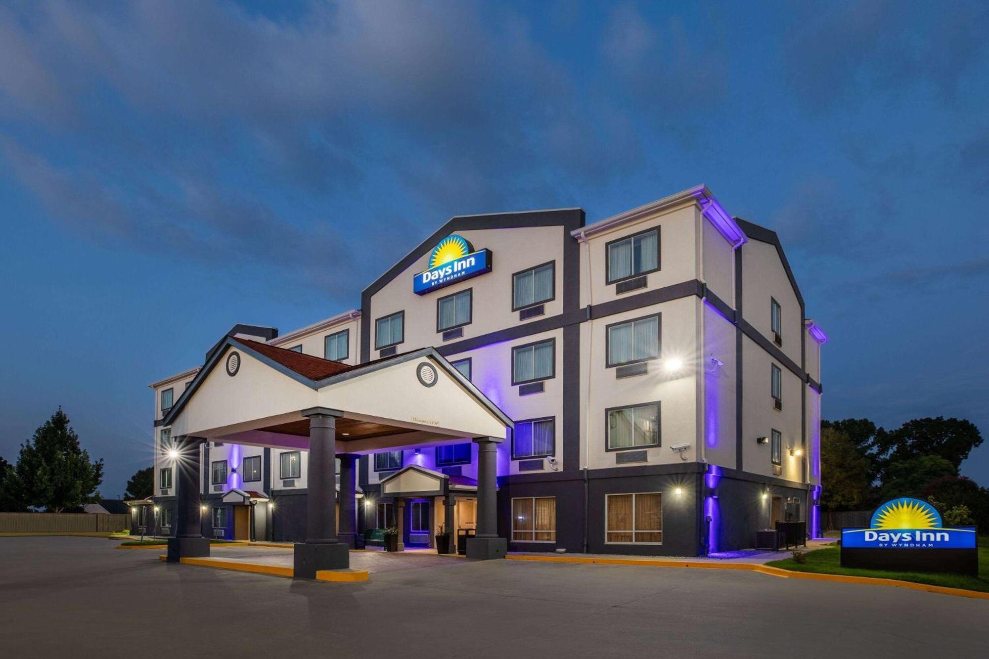 Days Inn By Wyndham Baton Rouge I-10 Prairieville Bagian luar foto