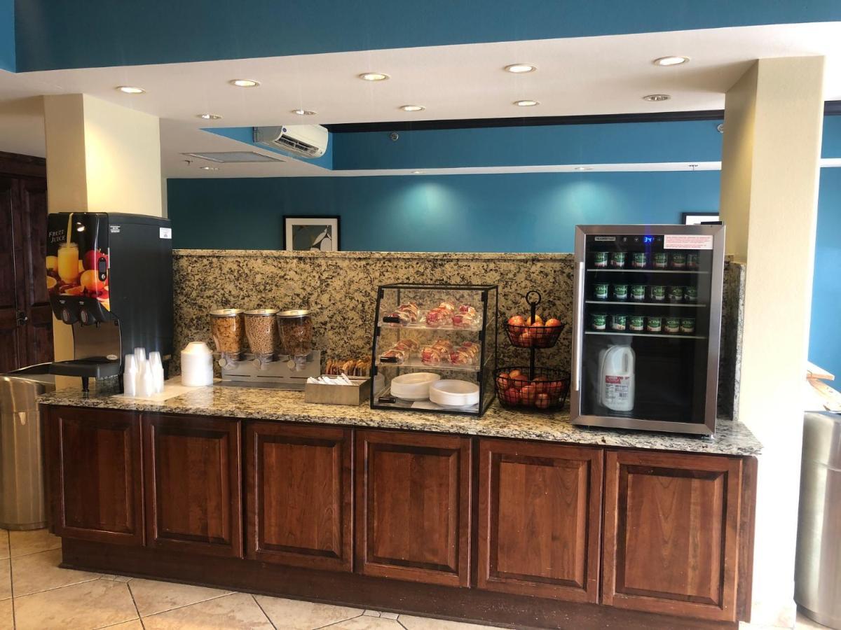 Days Inn By Wyndham Baton Rouge I-10 Prairieville Bagian luar foto